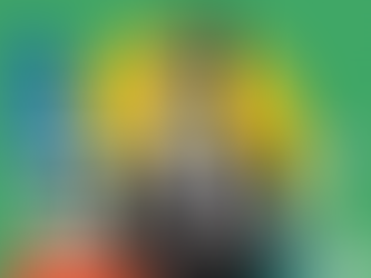 Eine Collage im Retro-Werbe-Stil mit einer lächelnden Geschäftsfrau, die eine Lupe hält. Im Hintergrund geometrische Formen, ein CRT-Monitor mit Google Ads Logo und Textfeld 'Local SEO'.