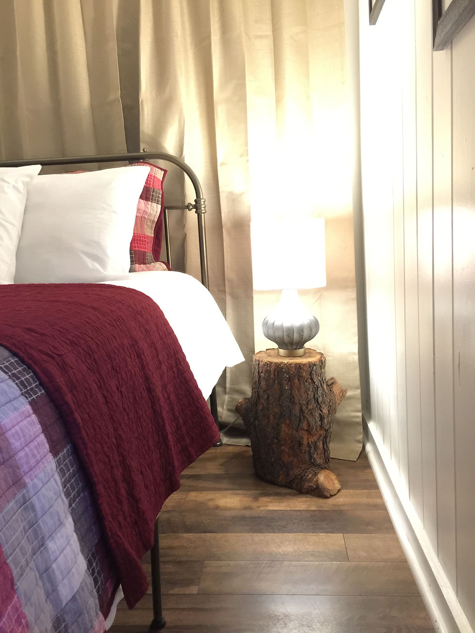 Cabin bedroom