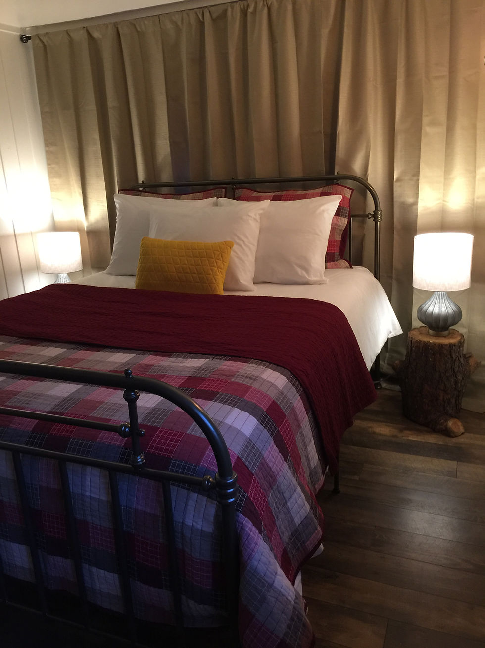 Cabin bedroom