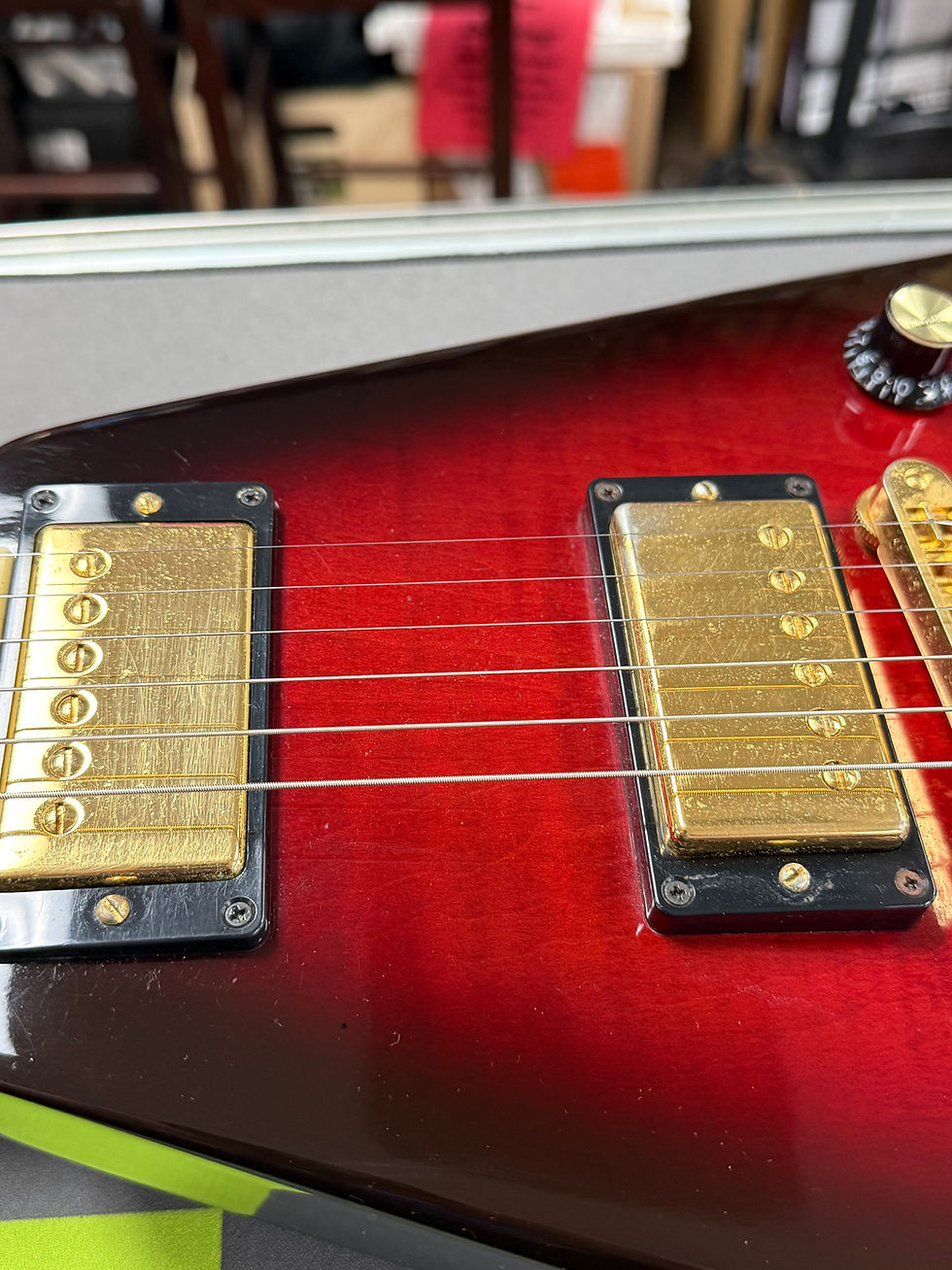 Thumbnail: GIBSON 2008 FLYING V GOTM