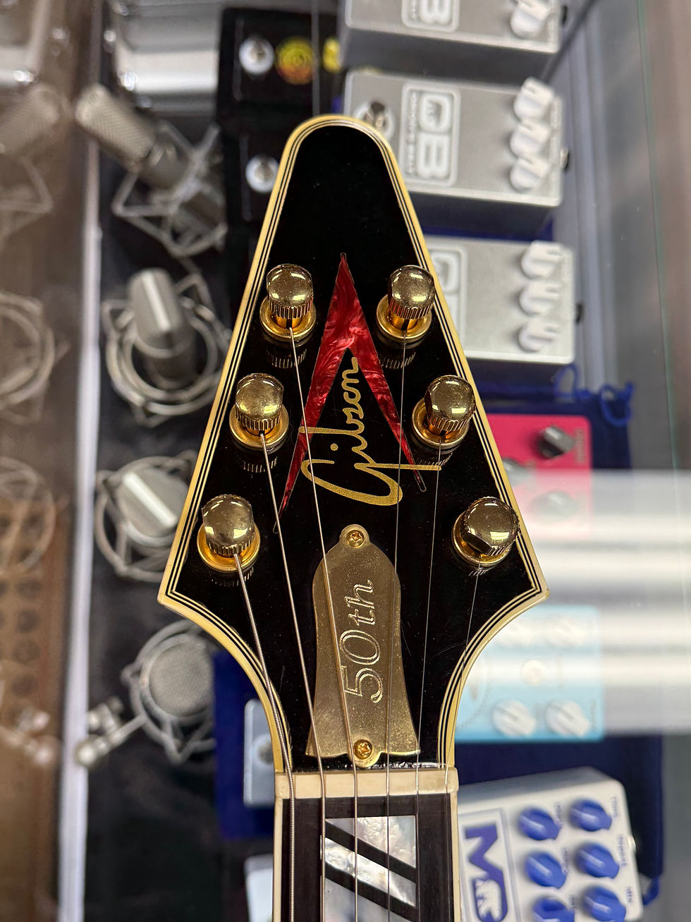 Thumbnail: GIBSON 2008 FLYING V GOTM