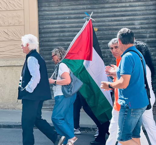 Leonforte manifesta per Gaza