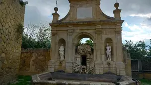 I Leoni di Leonforte e la vasca dell'acqua serviranno a resistere all'eutanasia di Stato?