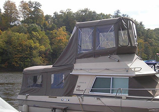 Full flybridge and cabin -beige.jpg