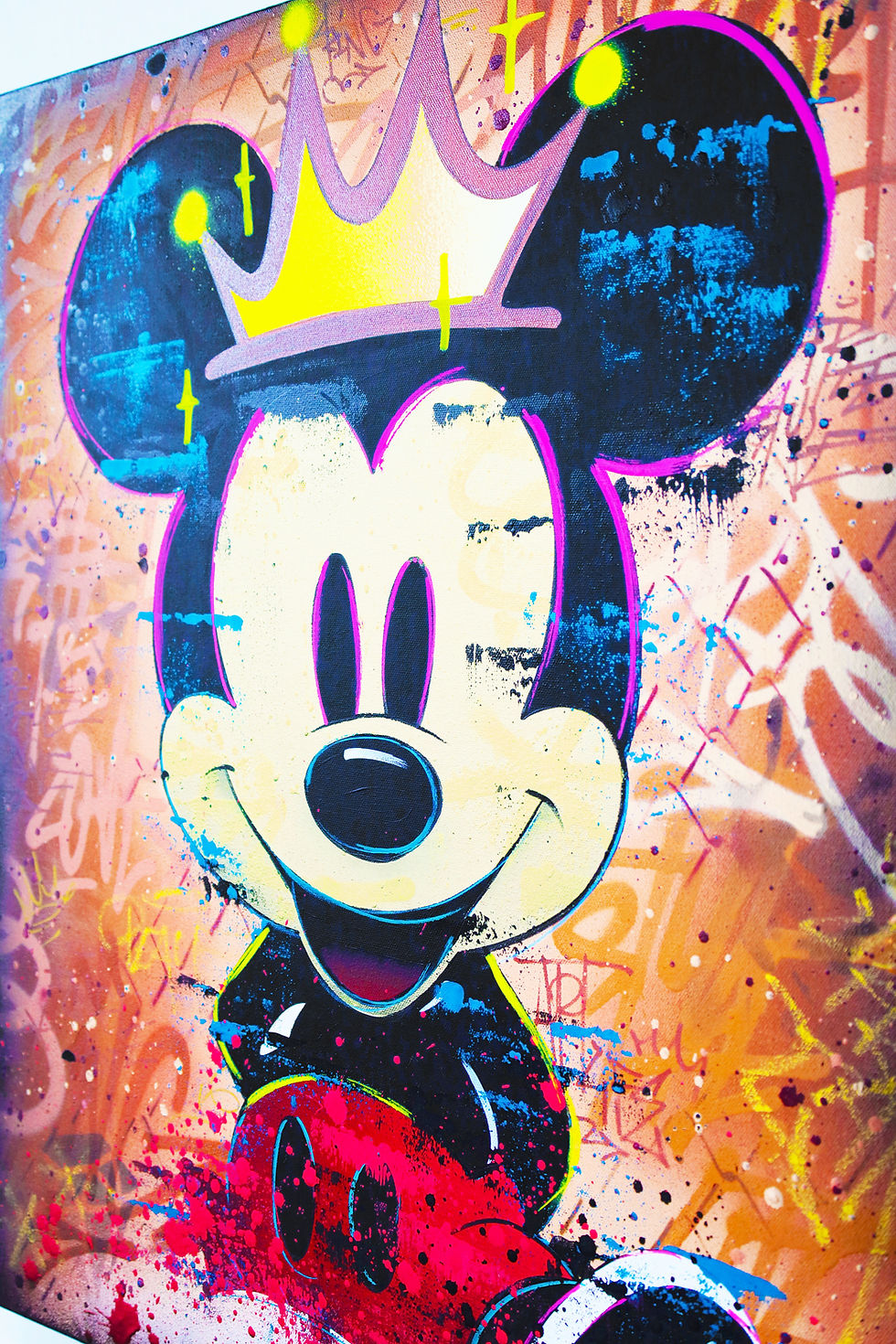 Thumbnail: Poster artistique de Mickey Mouse en peinture pop art contemporaine parfait pour chambre salon ou espace créatif design.