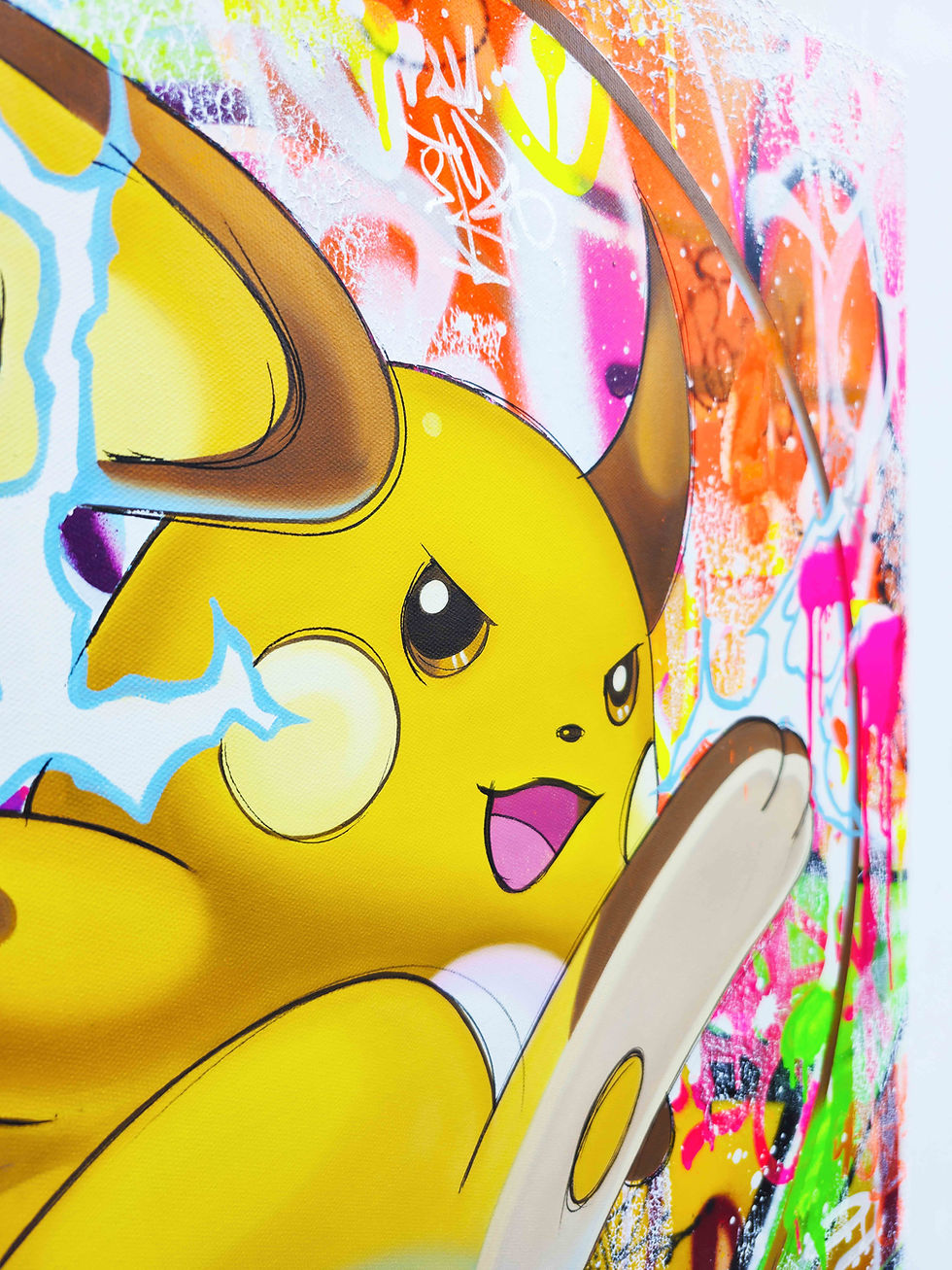 Miniaturbild: Tableau moderne Raichu graffiti pop art. Une fusion de tags, peinture à l’huile et culture geek sur toile carrée signée Vince