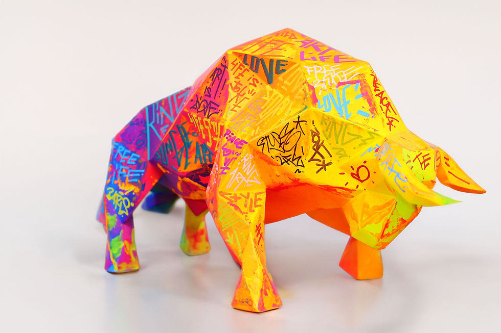 Thumbnail: Taureau pop art en résine par Bardou : une pièce XXL mêlant street art, abstraction et énergie animale.