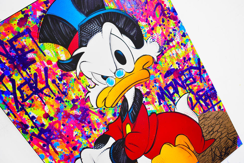 Miniature : Tableau Picsou Street Art moderne sur le thème du cash et bitcoin. Œuvre graffiti Disney contemporaine, déco idéale salon