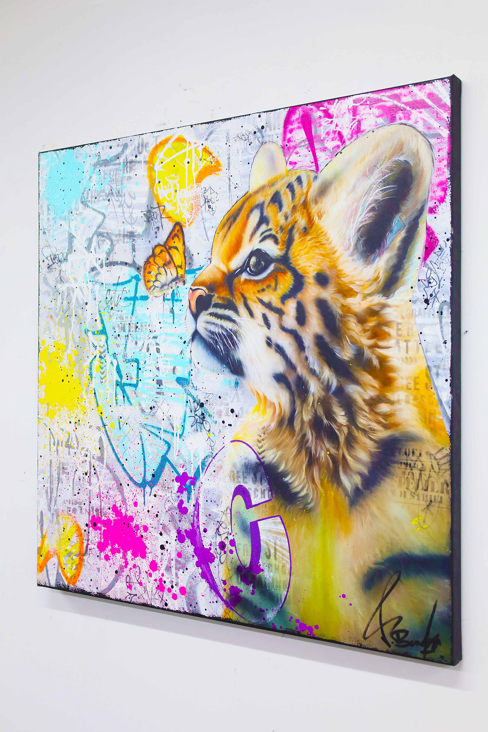Miniaturbild: Tableau Tigre Pop Art Coloré Peinture Papillon : The Baby Tiger & The Butterfly, portrait animalier artiste Vincent Bardou