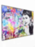 Tableau Audrey Hepburn pop art contemporain portrait femme noir et blanc fond street art