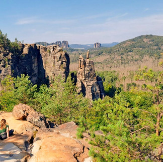 Höhlentour in der im Elbsandsteingebirge in der Region Sächsische Schweiz
