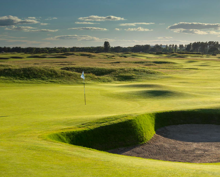 Golf course green with bunker for Scotland Golf Trips.