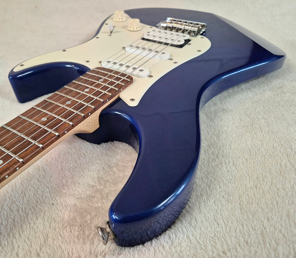 Thumbnail: Yamaha Pacifica Metallic Blue