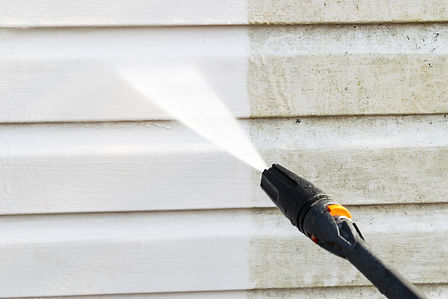 AcePaintServices_PowerWashing.jpeg