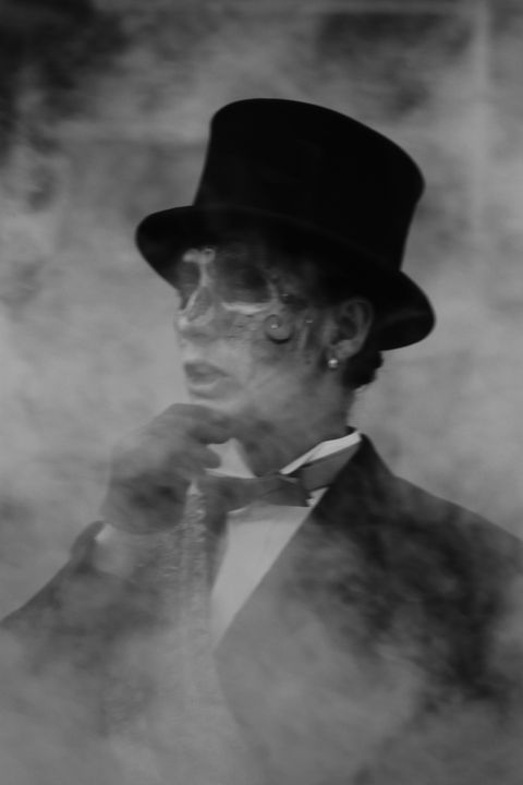 macnas 1 b and w.jpg