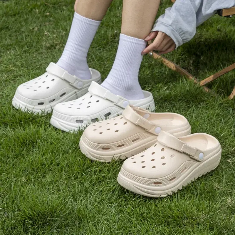 Thumbnail: CloudWalk Comfort Clogs