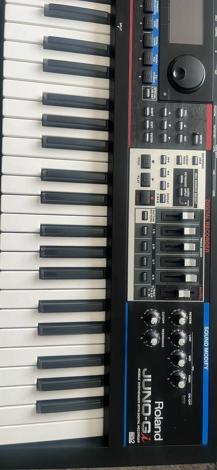 Miniatura: Sintetizador/Workstation Roland Juno-G de 61 teclas