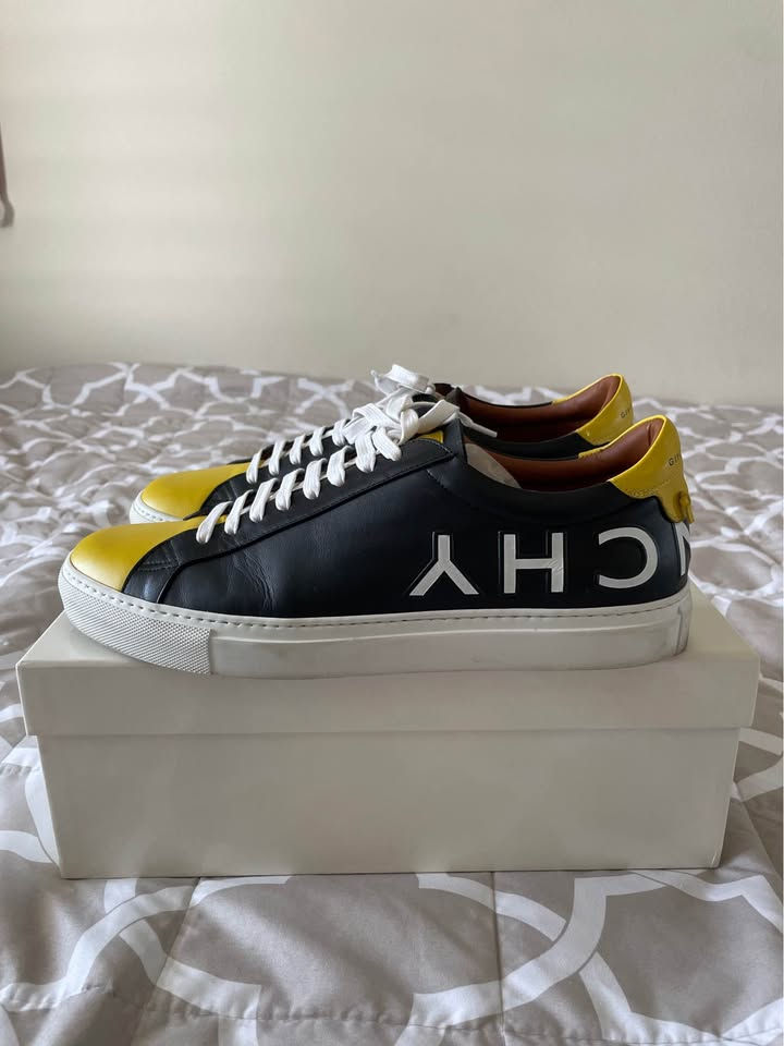 Miniatura: Ténis para homem GIVENCHY