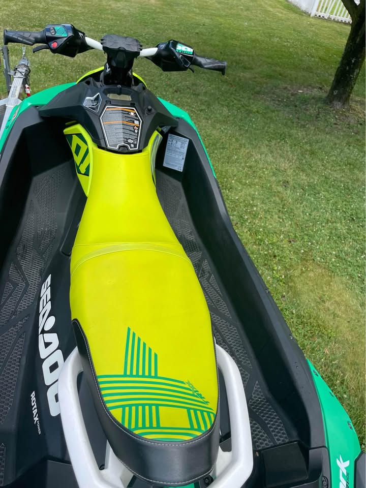 Miniatura: Sea-Doo Spark Trixx 3