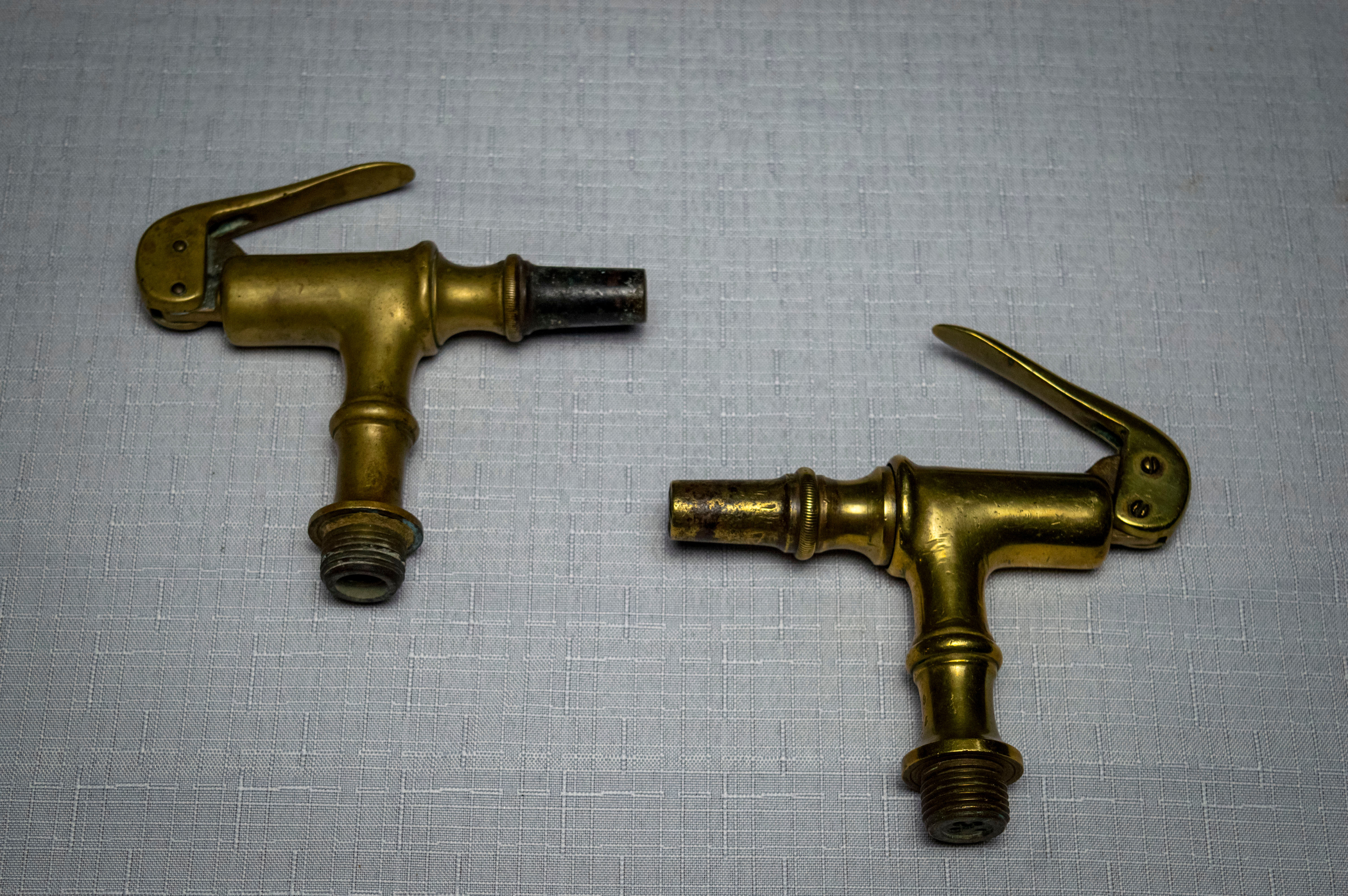 Torneiras de Bebedouro Francesas