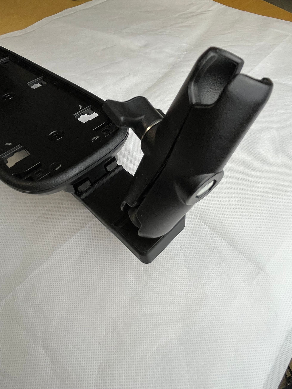 Thumbnail: Mobilholder på armlene