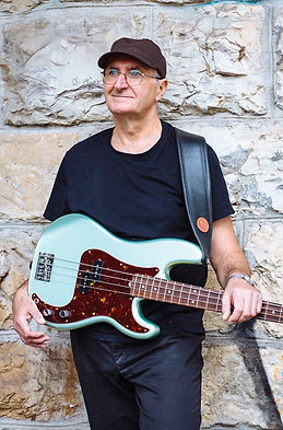 Gianni Gallina Bassist of "White Noise Coverband"