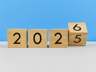 Four blocks displaying the year, with the final block flipping from 5 to 6 to show the shift from 2025 into 2026.