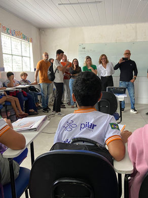 Metodologia de ensino bilíngue