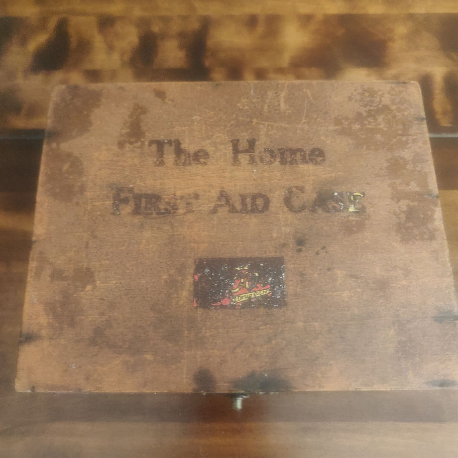 Vintage 1950s boots the chemist home first aid kit in original box with contents