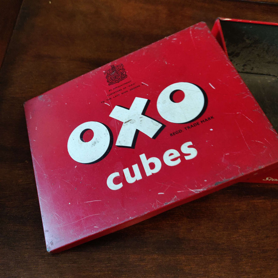 Vintage 1952? By appointment to H M king George V1 oxo tin