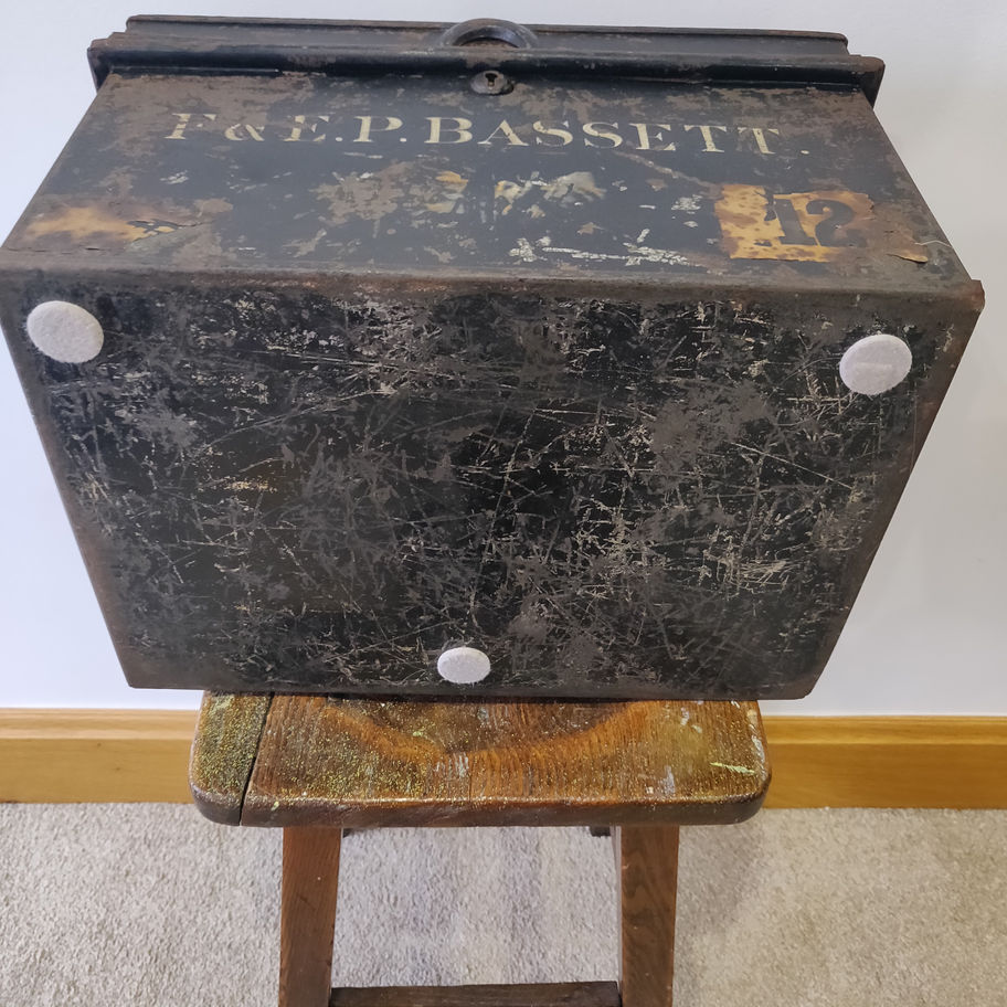 Antique Victorian late 19th or early 20th century metal 2 side handles deed box