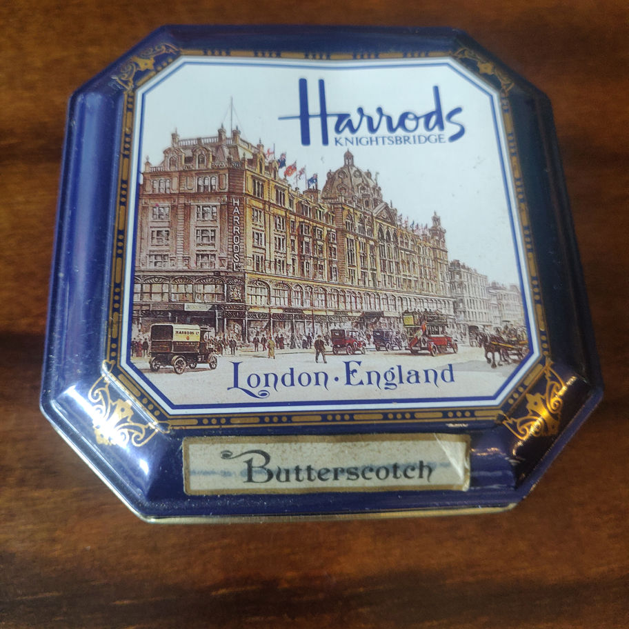 Vintage 2002 Harrods of Knightsbridge London England butterscotch sweet tin