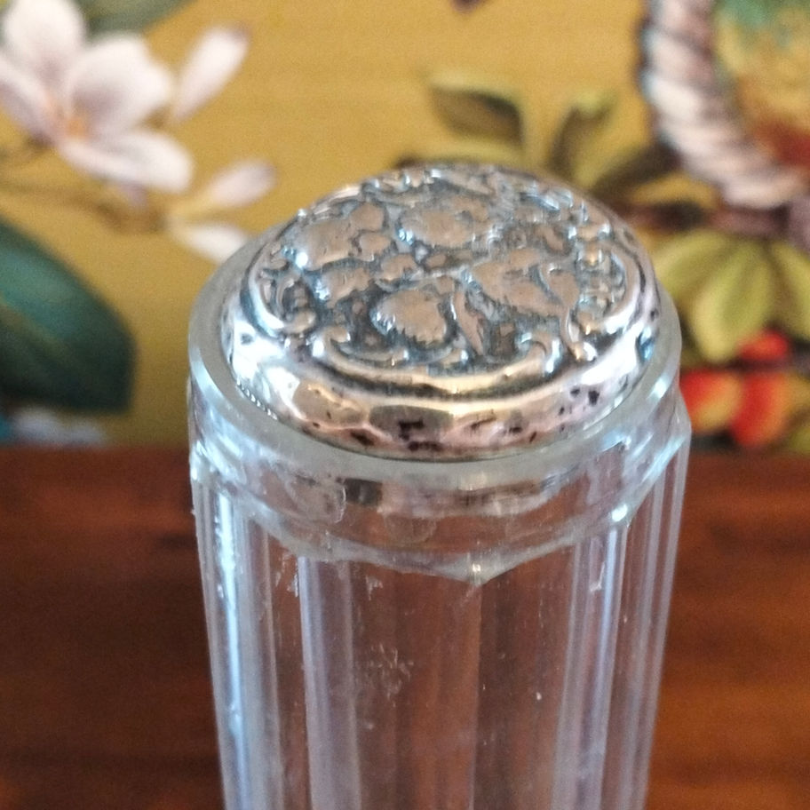 Antique Cut Glass Scent Bottle with Birmingham Silver Lid – Hallmarked 1904