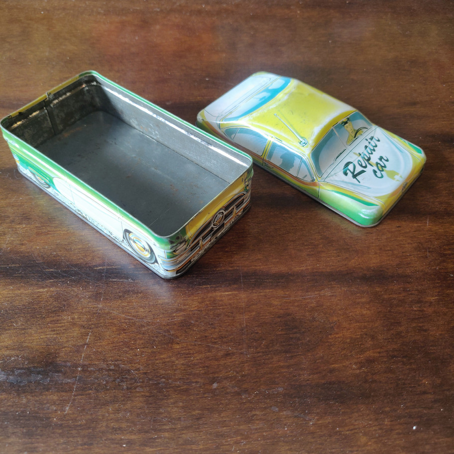 Vintage 1982 Ian Logan collectibles repair car soap tin