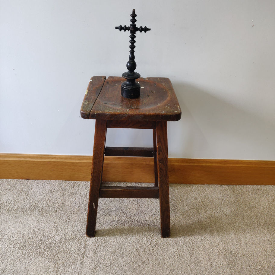 Antique Victorian late 19th or early 20th century hand turned oak monks cross?