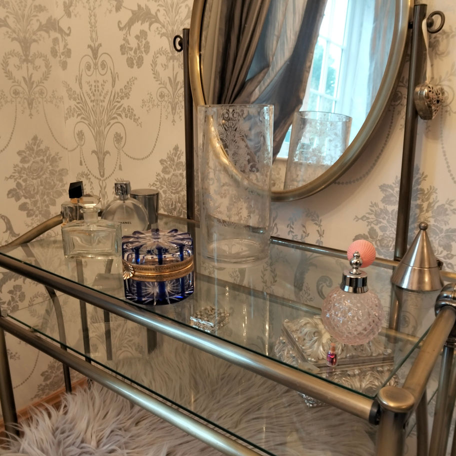 Vintage art deco style large heavy glass perfume bottle with original stopper