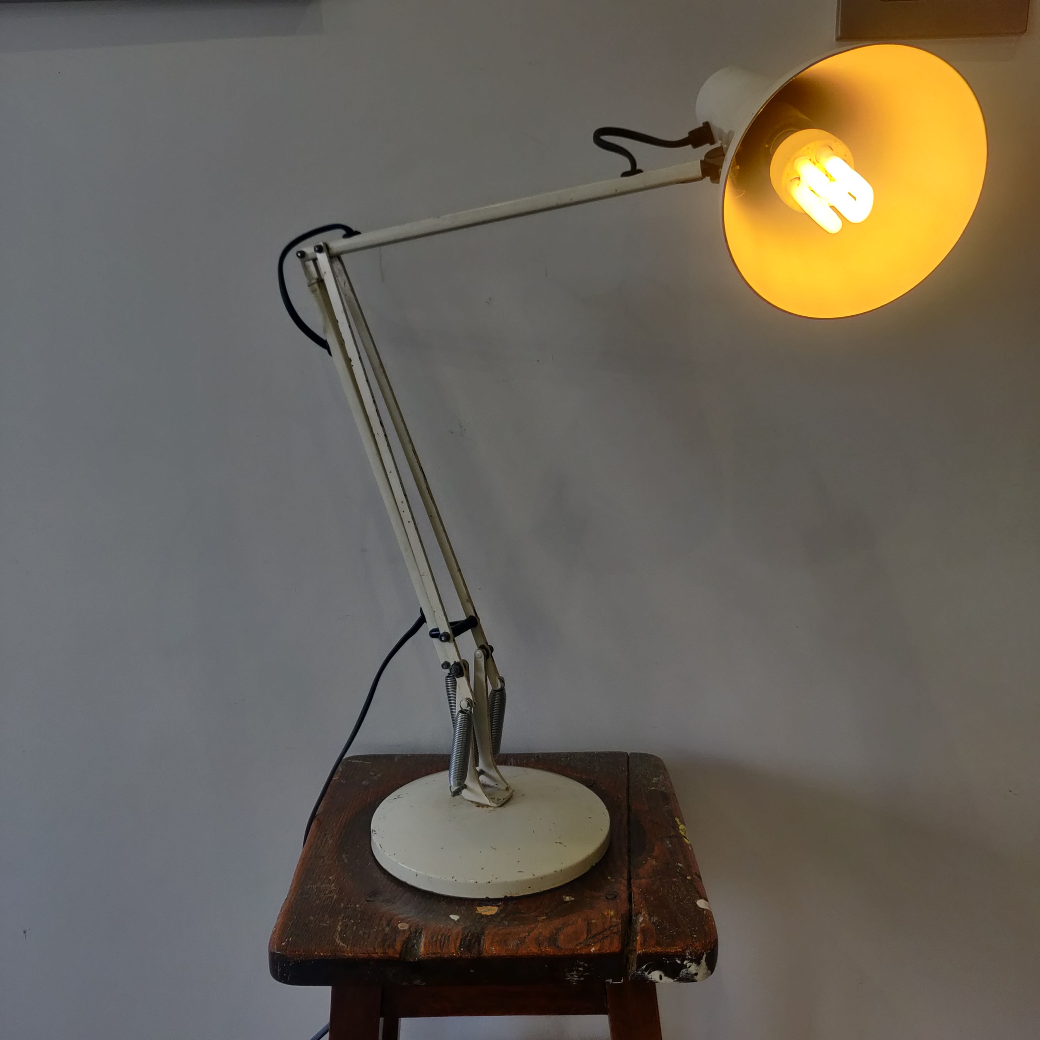Vintage 1970s Anglepoise 90 desk lamp, with rare Anglepoise label original