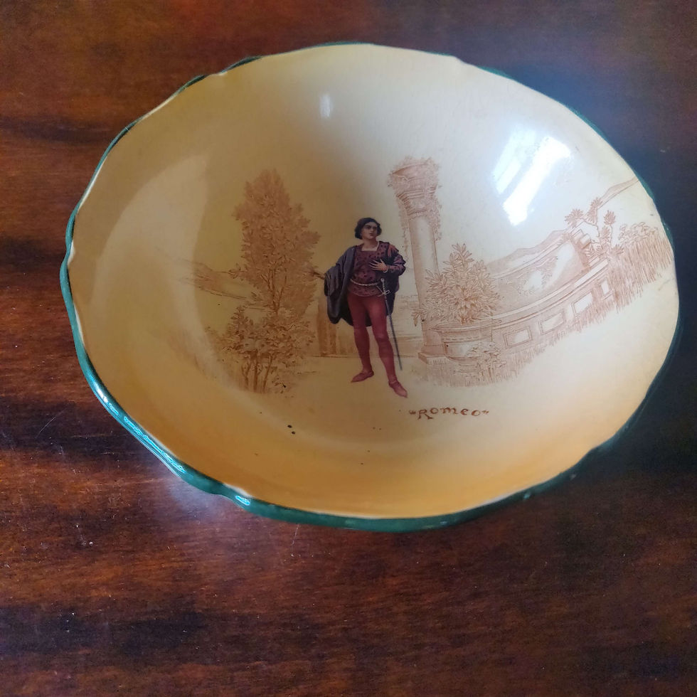 Thumbnail: Antique Edwardian (1920s) royal doulton small Romeo bowl