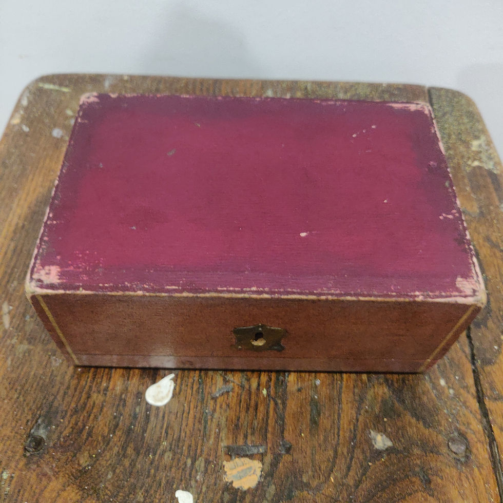Antique early 20th century leather bound silk lined oak jewellery box