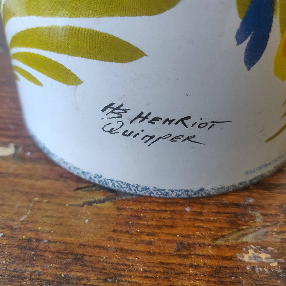 Vintage French massilly Herriot Quimper highly decorated biscuit tin