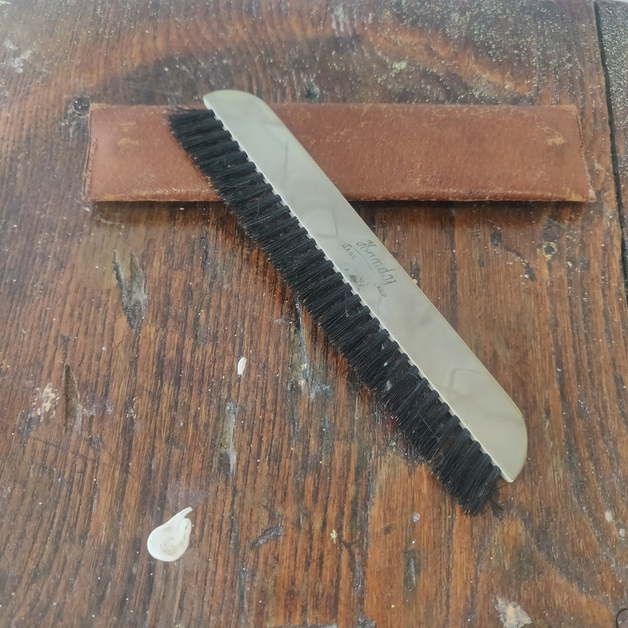 Antique early 20th century butler table brush or suit brush rare !