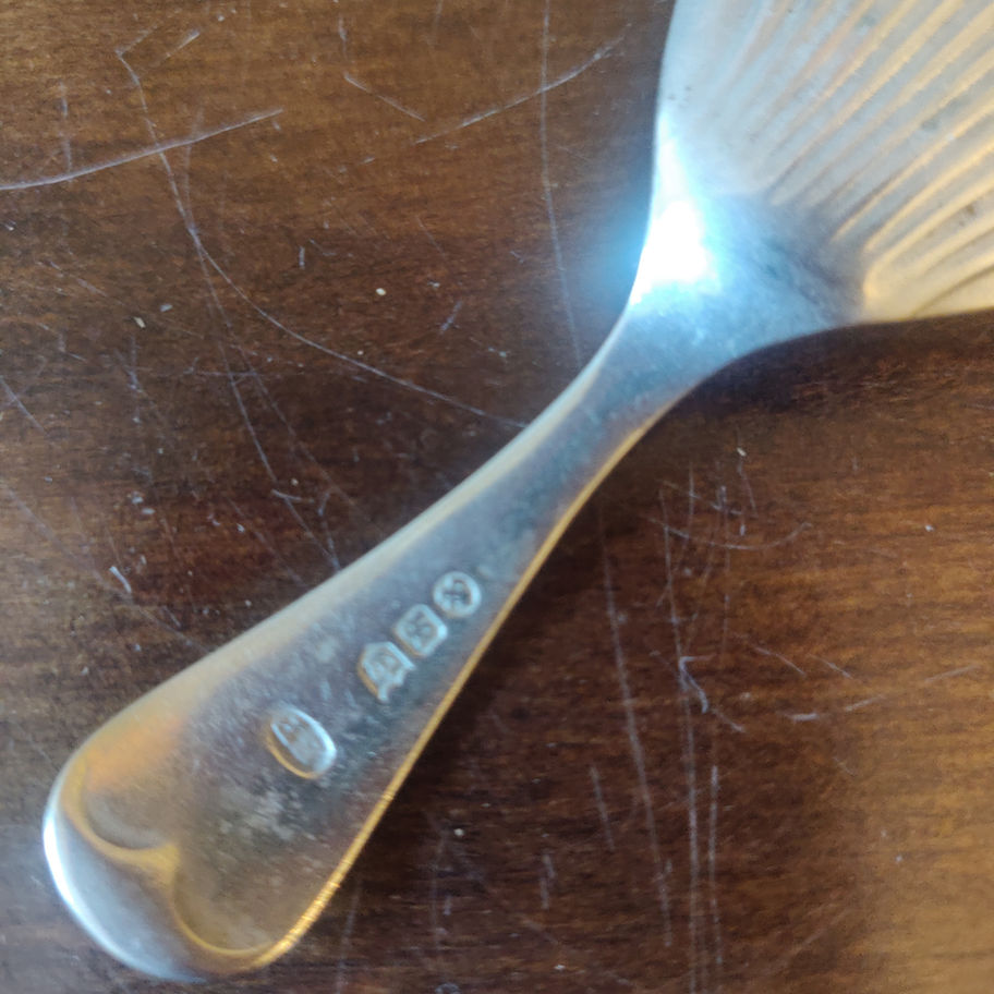 Vintage probably silver plate Hallmarks but require more research) caddy spoon