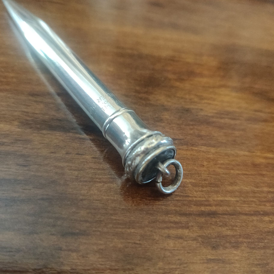 Vintage probably 1930s w.a.h.l USA ever sharp silver plate propelling pencil