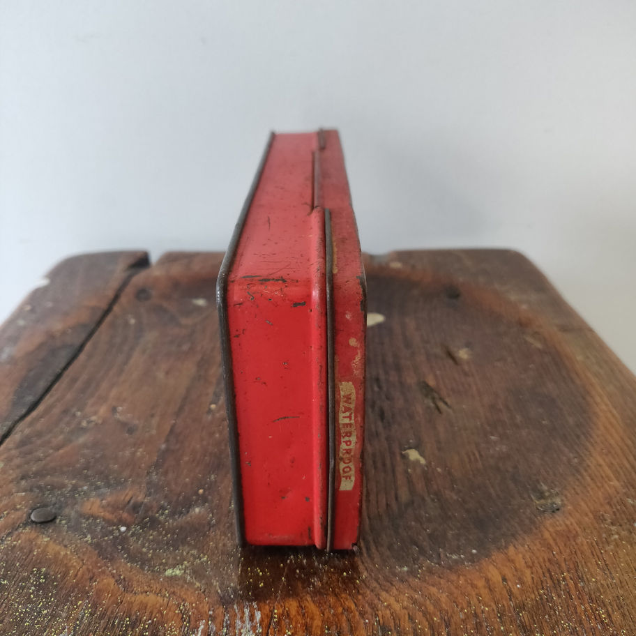 Vintage 1940s / 50s Elastoplast tin