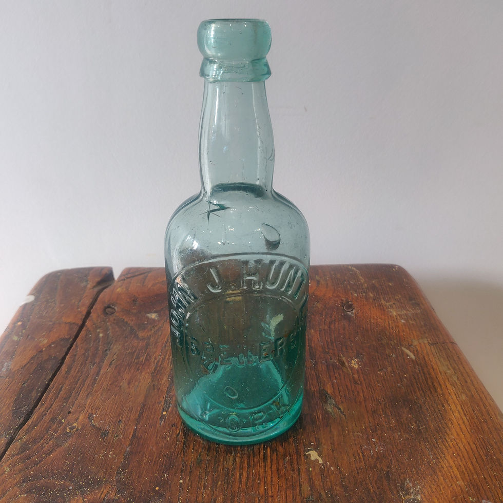 Antique 1880 John J Hunt brewers glass beer bottle rare