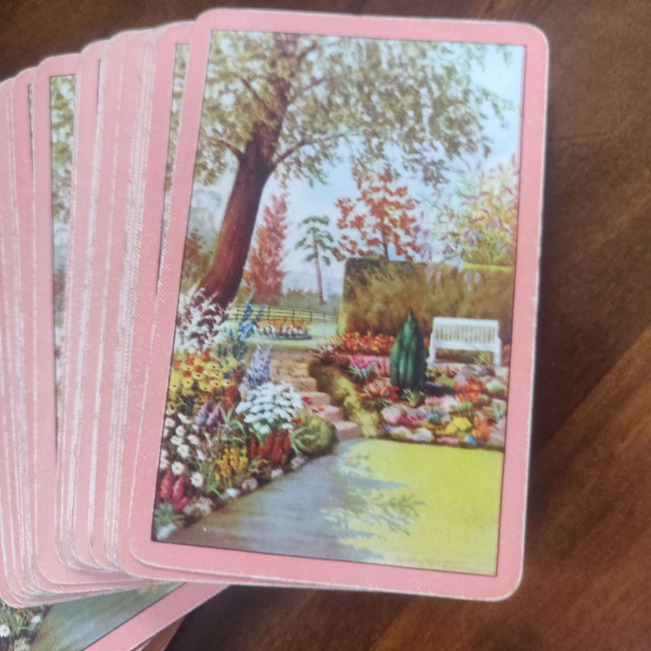 De la Rue pneumatic playing cards