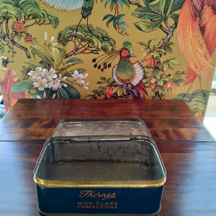 Vintage Thorne’s “High Class Confections” Tin Henry Thorne & Co. Ltd., Leeds