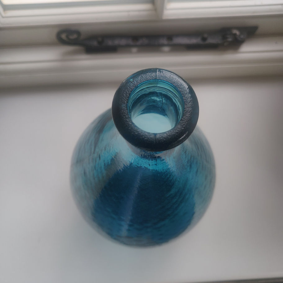 Vintage Empoli Italian vase with bubble effects