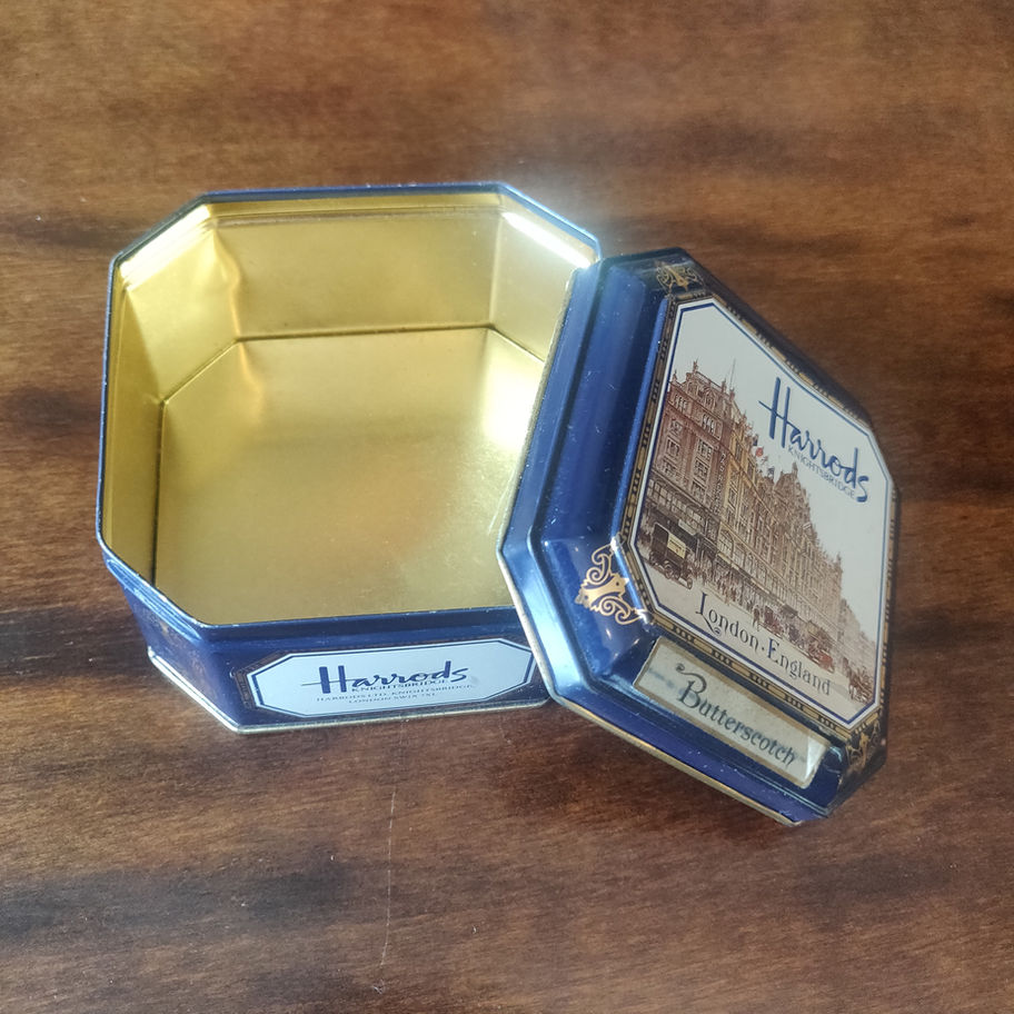 Vintage 2002 Harrods of Knightsbridge London England butterscotch sweet tin