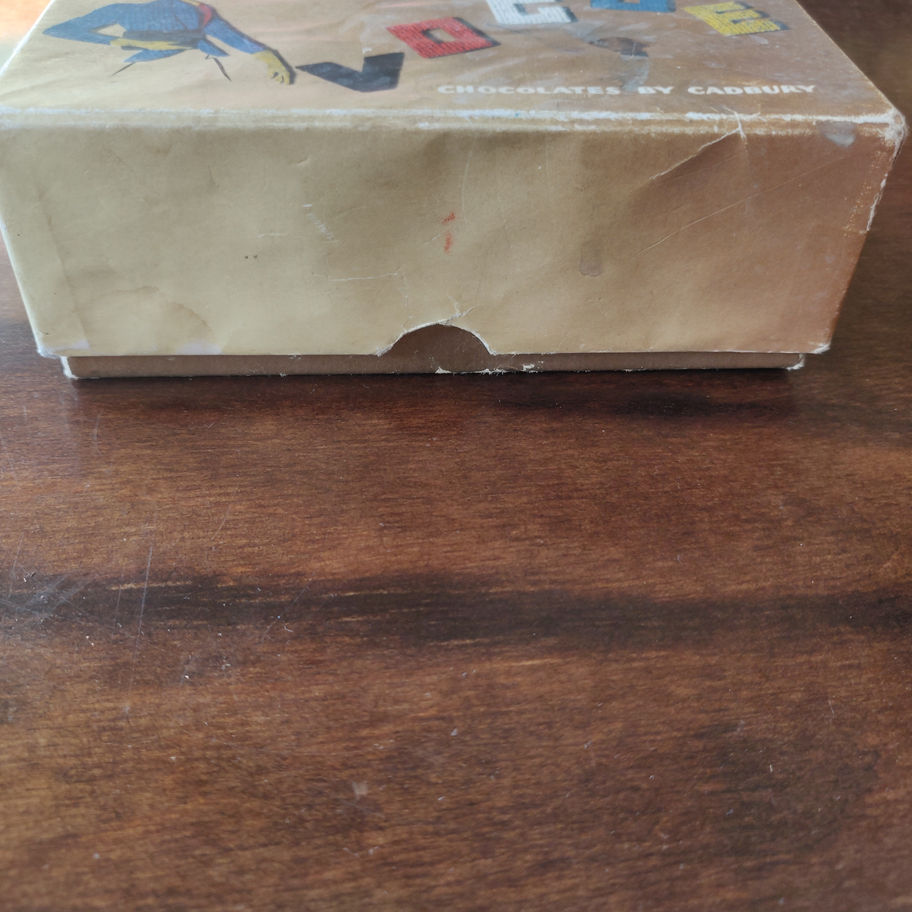 Vintage 1950s Cadburys Vogue chocolate box incredibly over 70 years old!